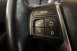 Harmaa Volvo V70 2011 kuva 13.