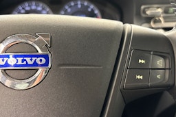 harmaa Volvo V70 2011 kuva 18.