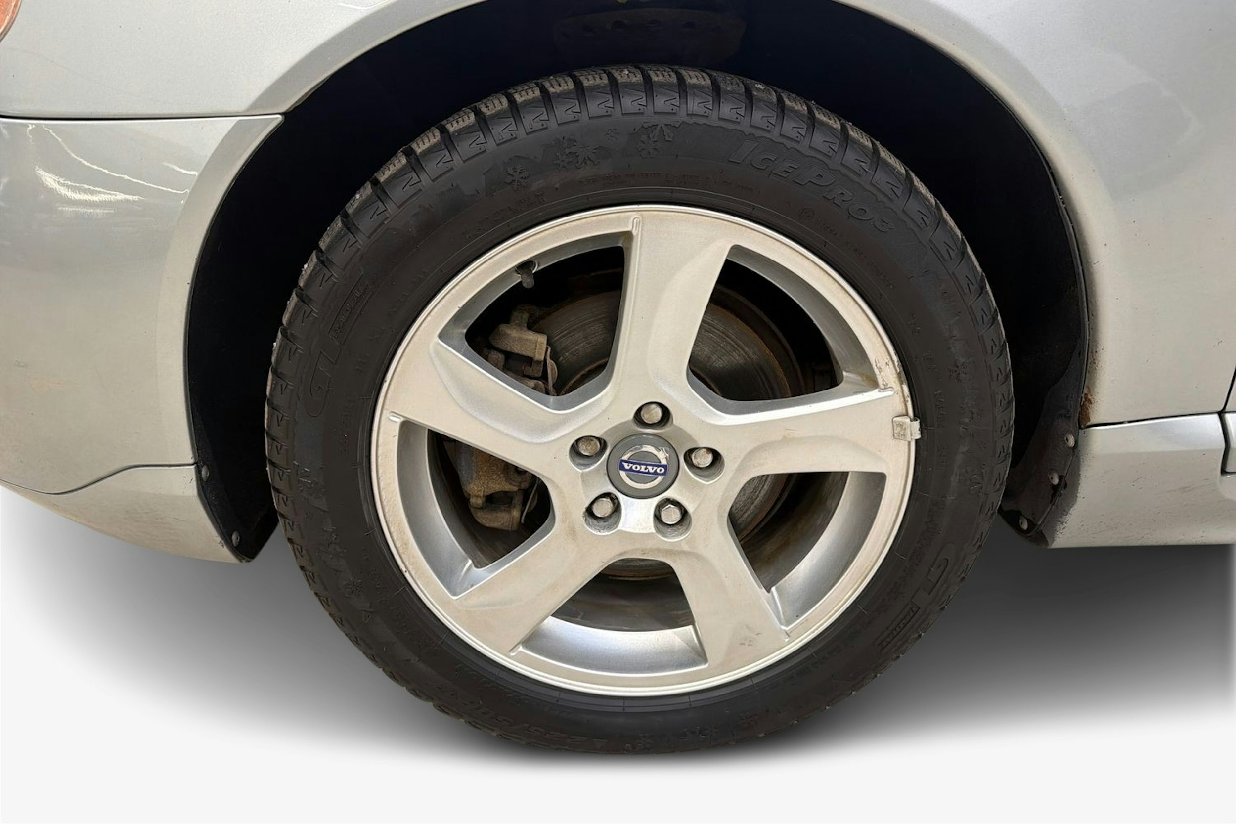 harmaa Volvo V70 2011 kuva 9.