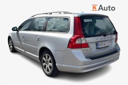 Harmaa Volvo V70 2011 kuva 2.