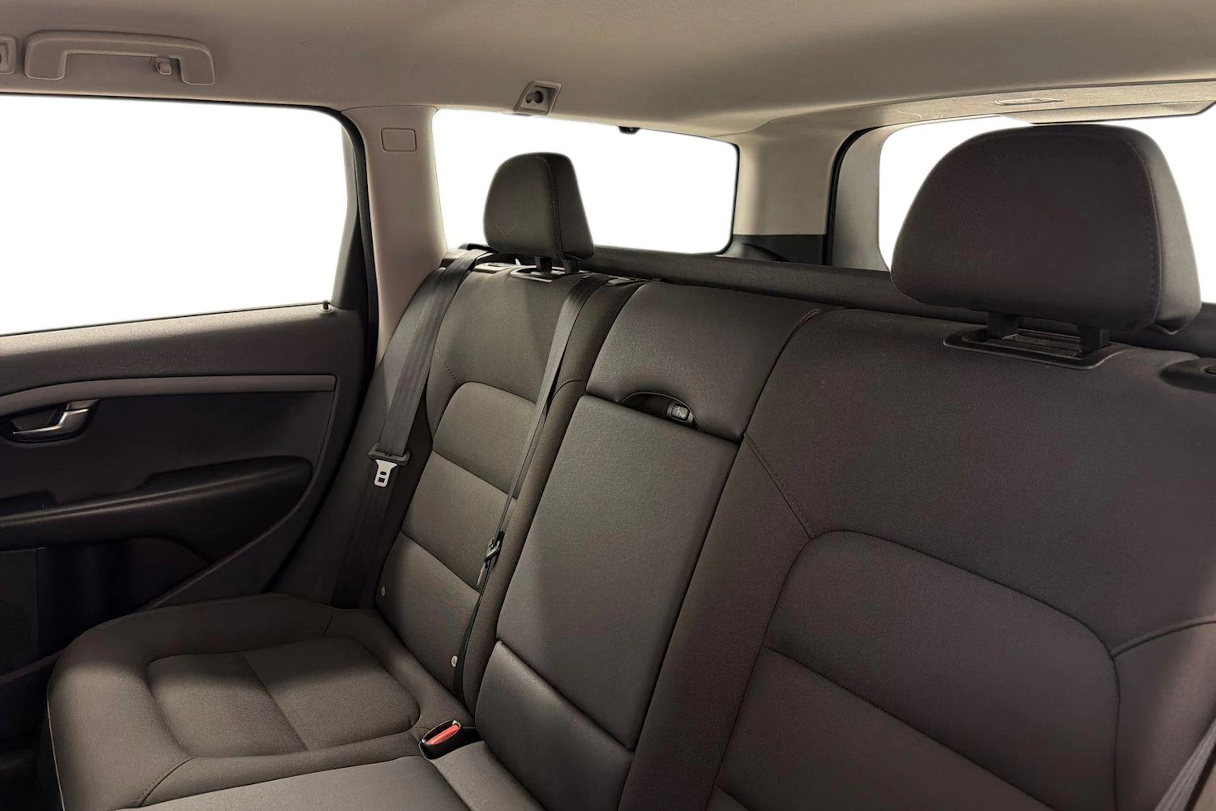 Harmaa Volvo V70 2011 kuva 8.