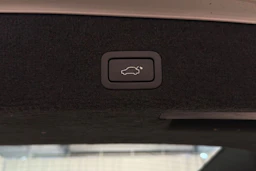 Harmaa Volvo V70 2011 kuva 14.