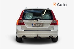 valkoinen Volvo V70 2012 kuva 3.