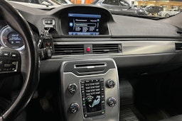 harmaa Volvo V70 2012 kuva 20.