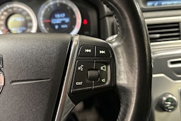 harmaa Volvo V70 2012 kuva 25.