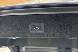 harmaa Volvo V70 2012 kuva 28.