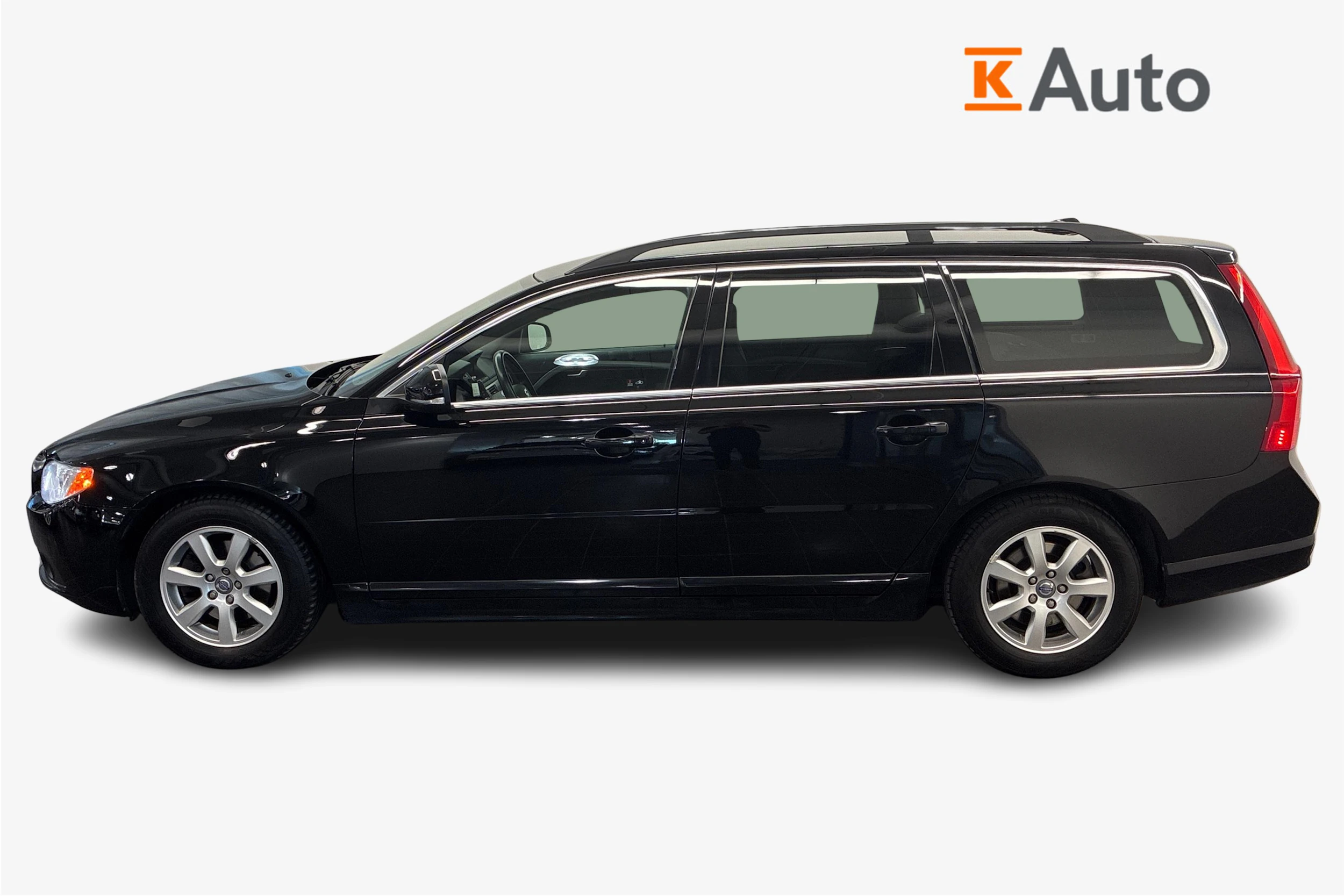 musta Volvo V70 2012 kuva 7.