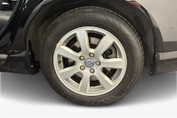 musta Volvo V70 2012 kuva 12.