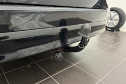 musta Volvo V70 2012 kuva 17.