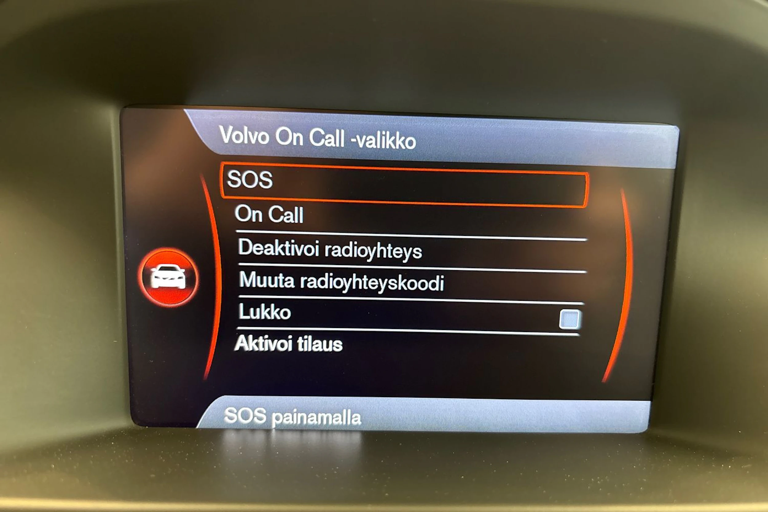 sininen Volvo V70 2012 kuva 20.