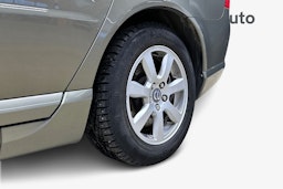 vihreä Volvo V70 2012 kuva 9.