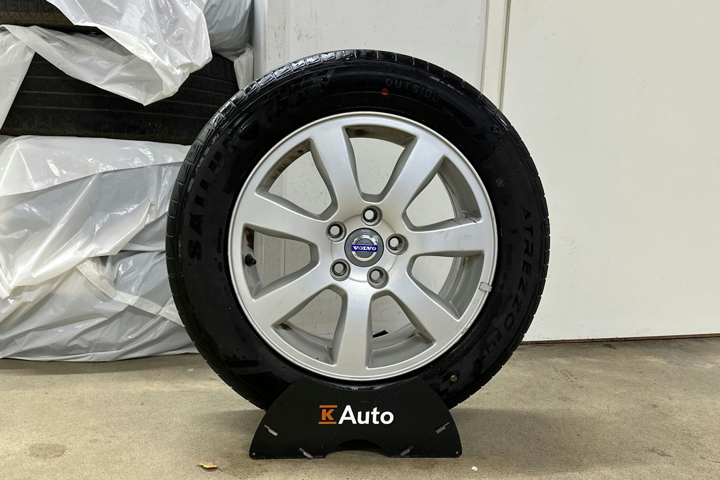 vihreä Volvo V70 2012 kuva 10.