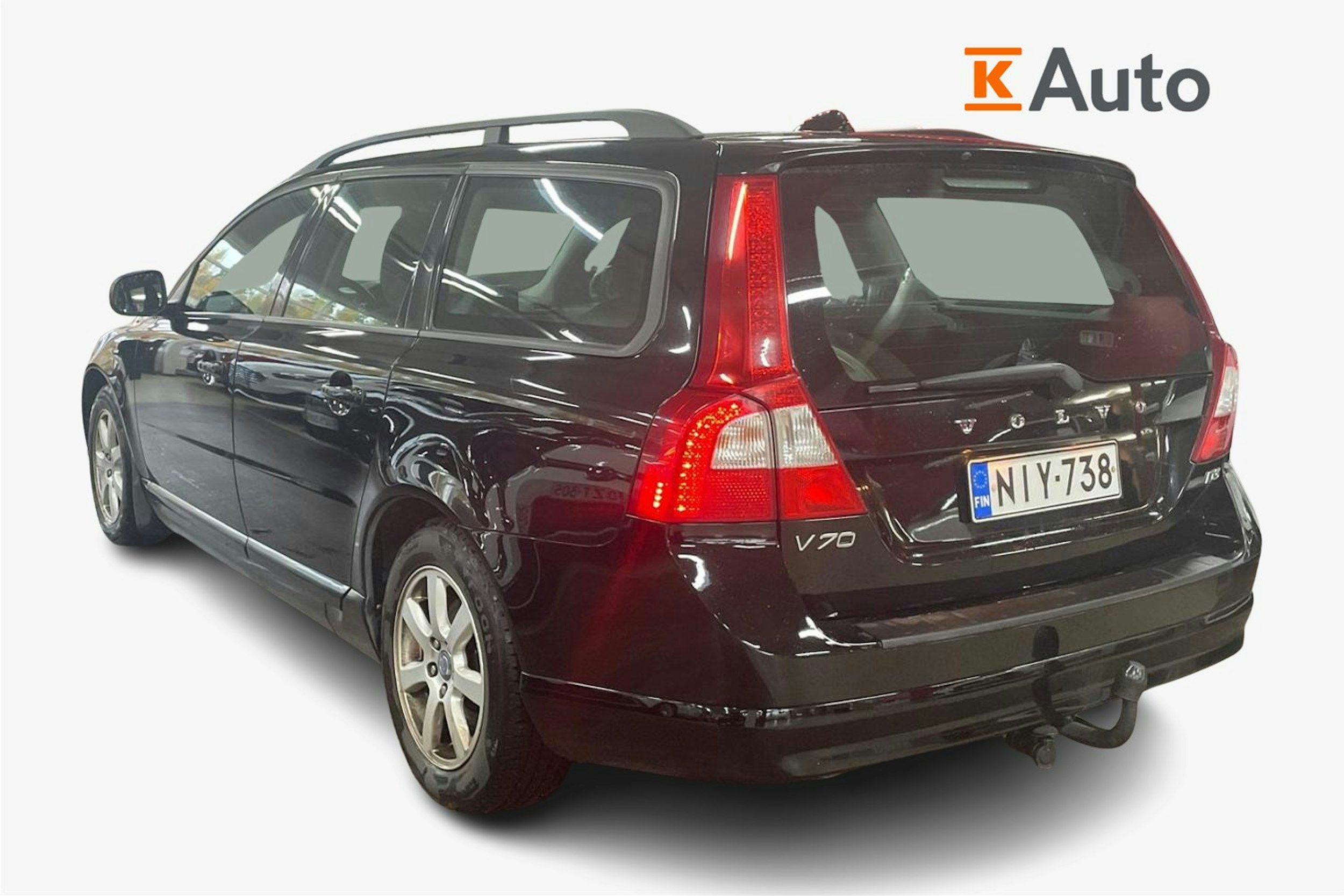 Musta Volvo V70 2012 kuva 2.