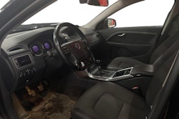 Musta Volvo V70 2012 kuva 3.