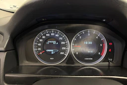 musta Volvo V70 2012 kuva 17.