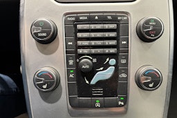 Ruskea (beige) Volvo V70 2012 kuva 19.