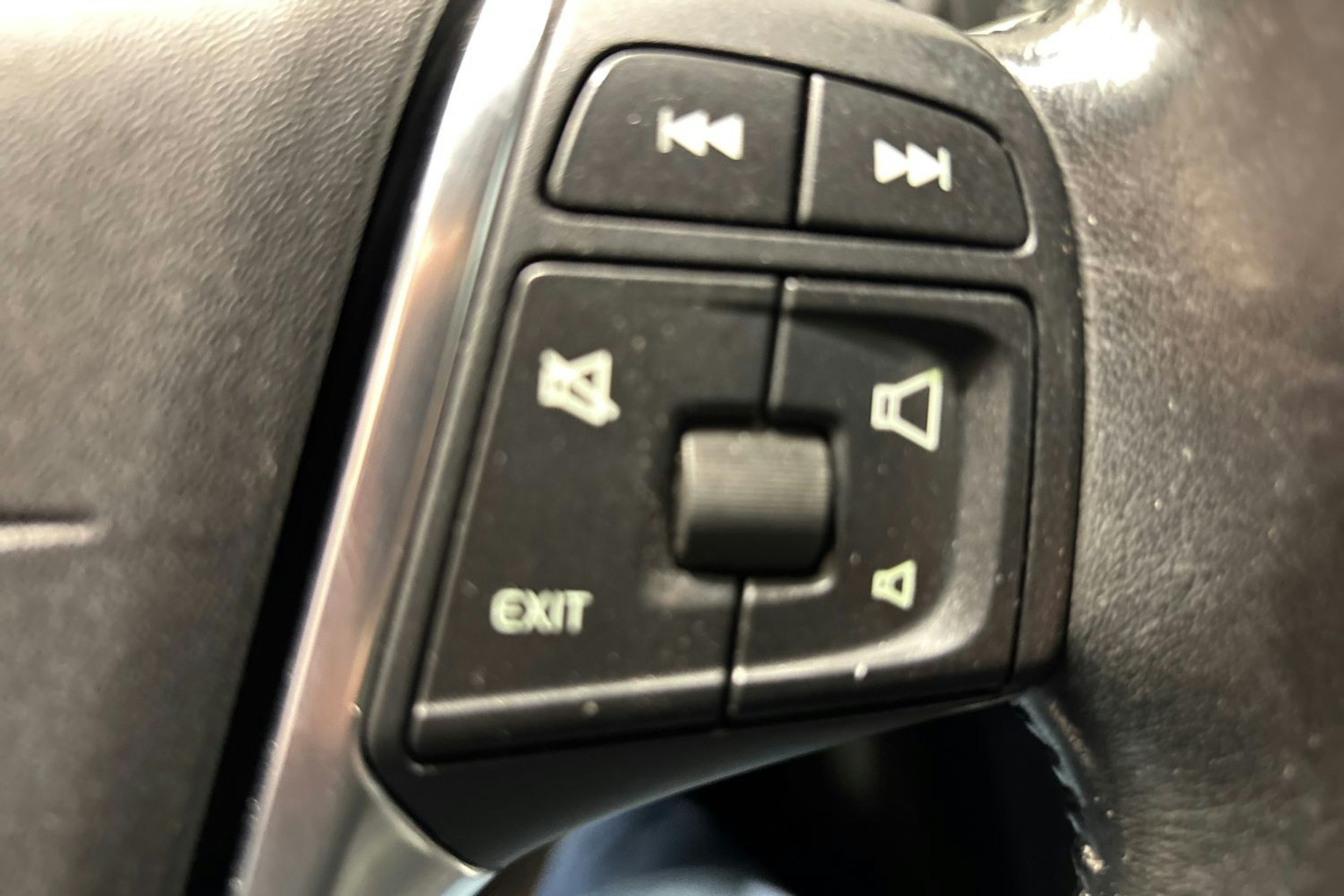 Ruskea (beige) Volvo V70 2012 kuva 21.