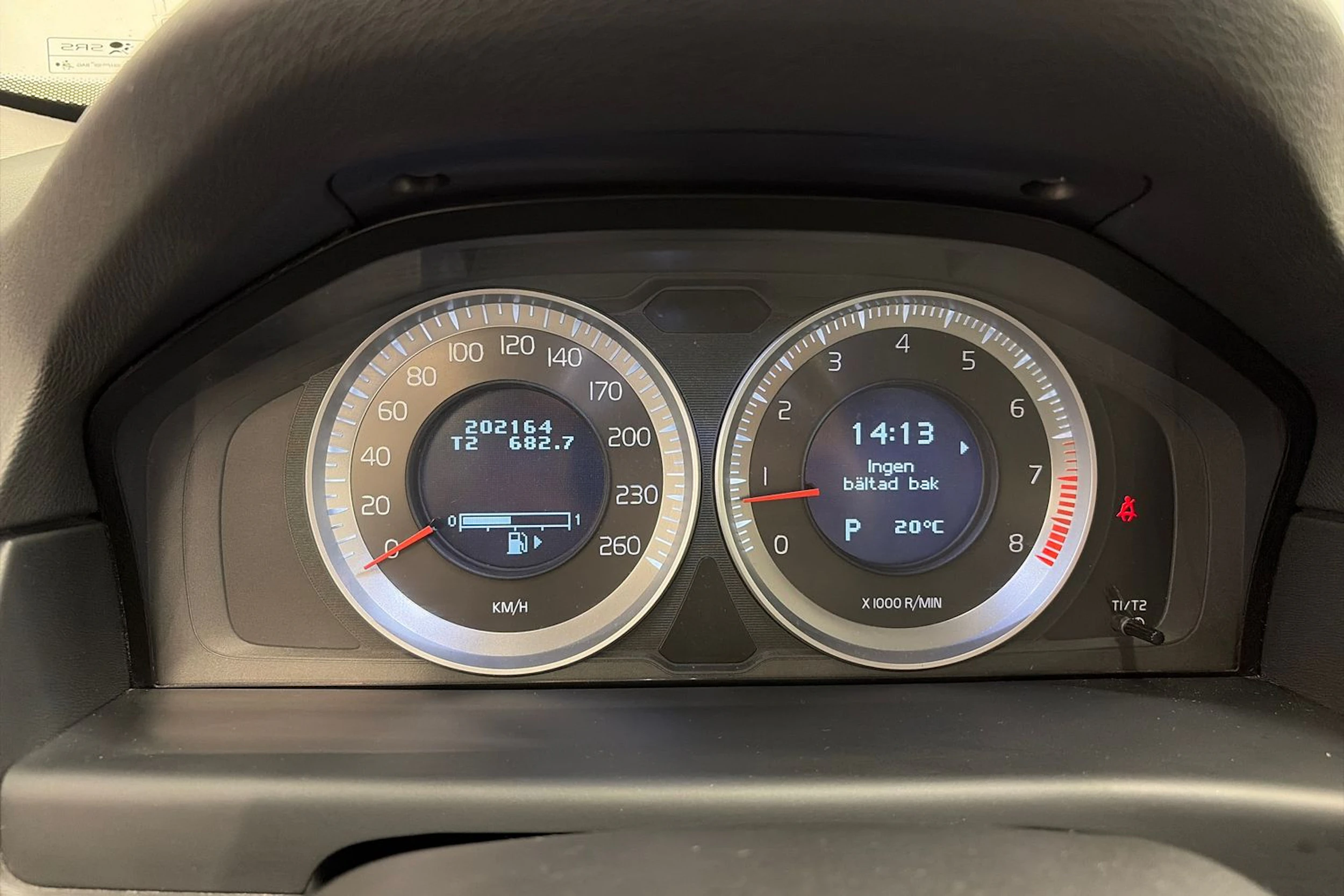 Sininen Volvo V70 2012 kuva 14.