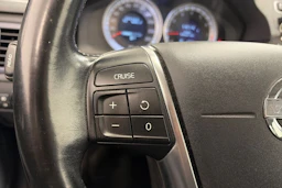 Sininen Volvo V70 2012 kuva 15.
