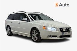 valkoinen Volvo V70 2013 kuva 1.