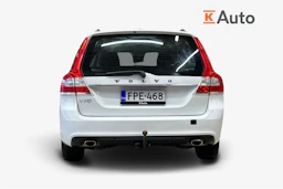 valkoinen Volvo V70 2014 kuva 3.