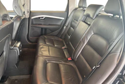 Musta Volvo V70 2013 kuva 8.