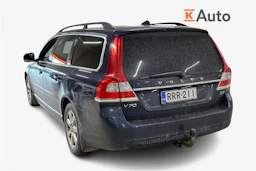 sininen Volvo V70 2013 kuva 2.