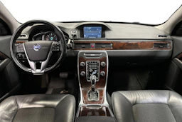 sininen Volvo V70 2014 kuva 7.