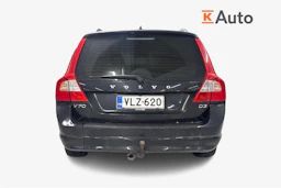 Musta Volvo V70 2013 kuva 3.