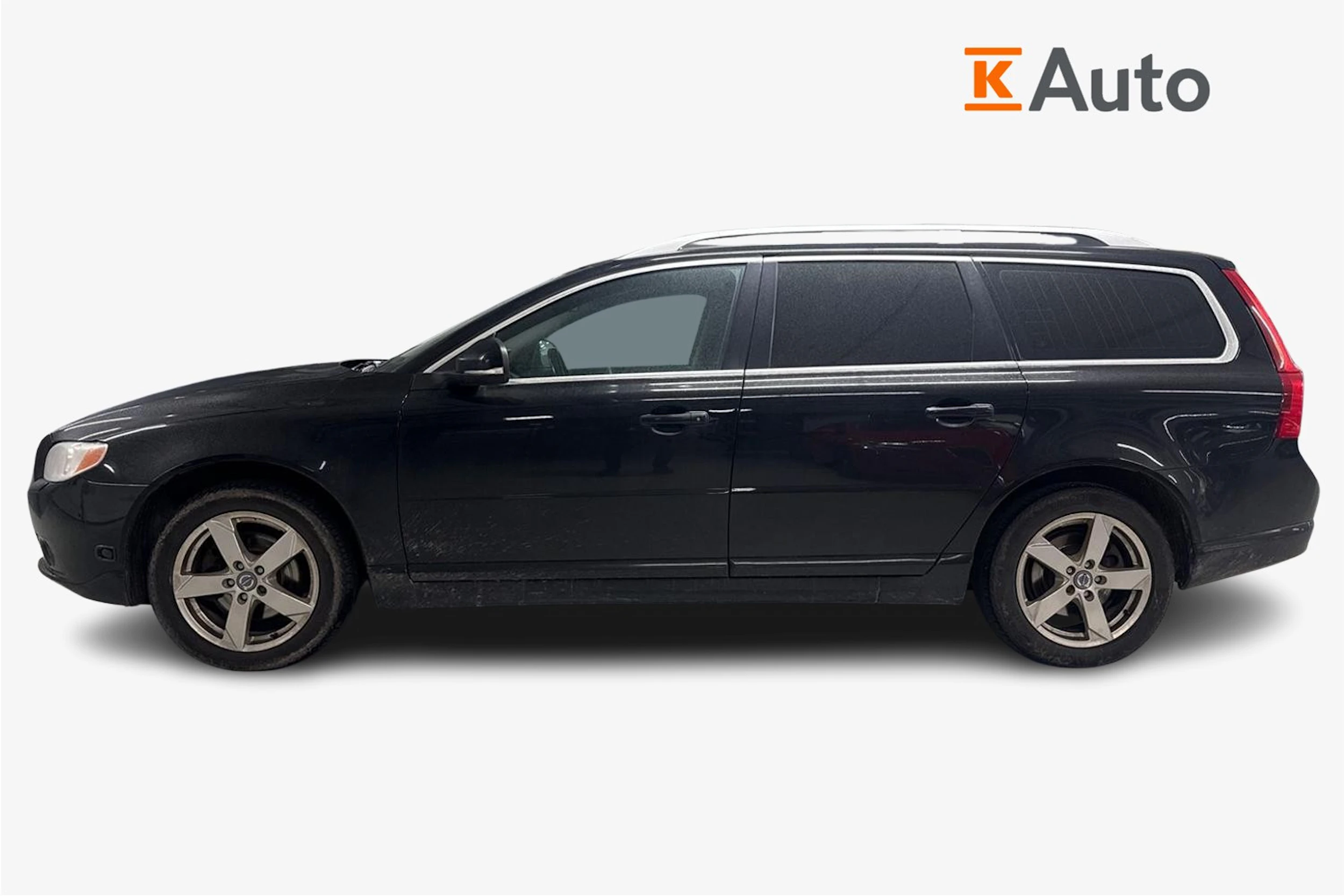 Musta Volvo V70 2013 kuva 5.