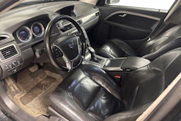 Musta Volvo V70 2013 kuva 6.