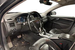 harmaa Volvo V70 2014 kuva 3.