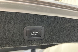 harmaa Volvo V70 2014 kuva 16.