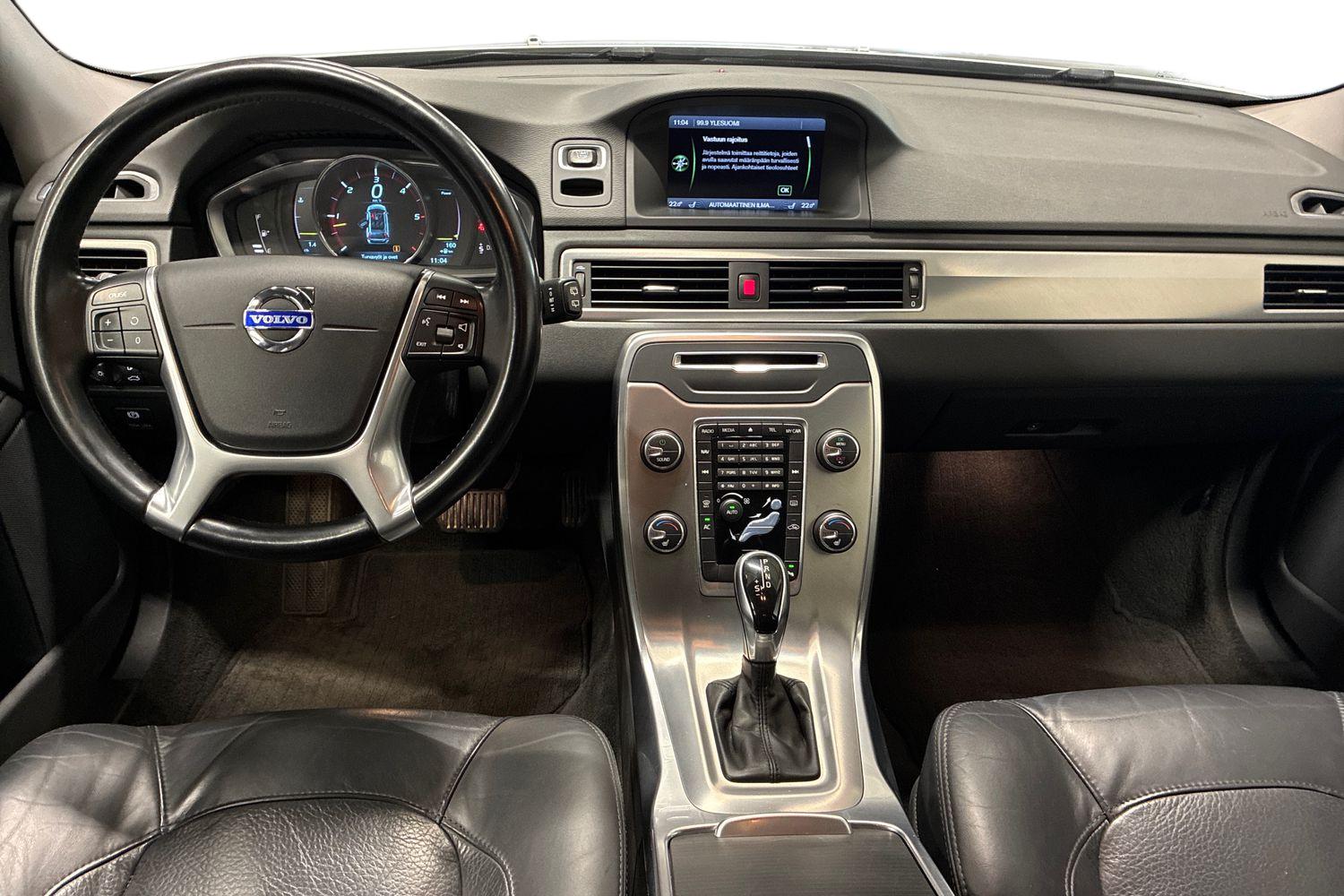 Volvo V70 2014, photo 7/28