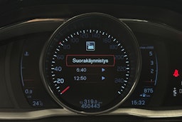 Harmaa Volvo V70 2015 kuva 33.
