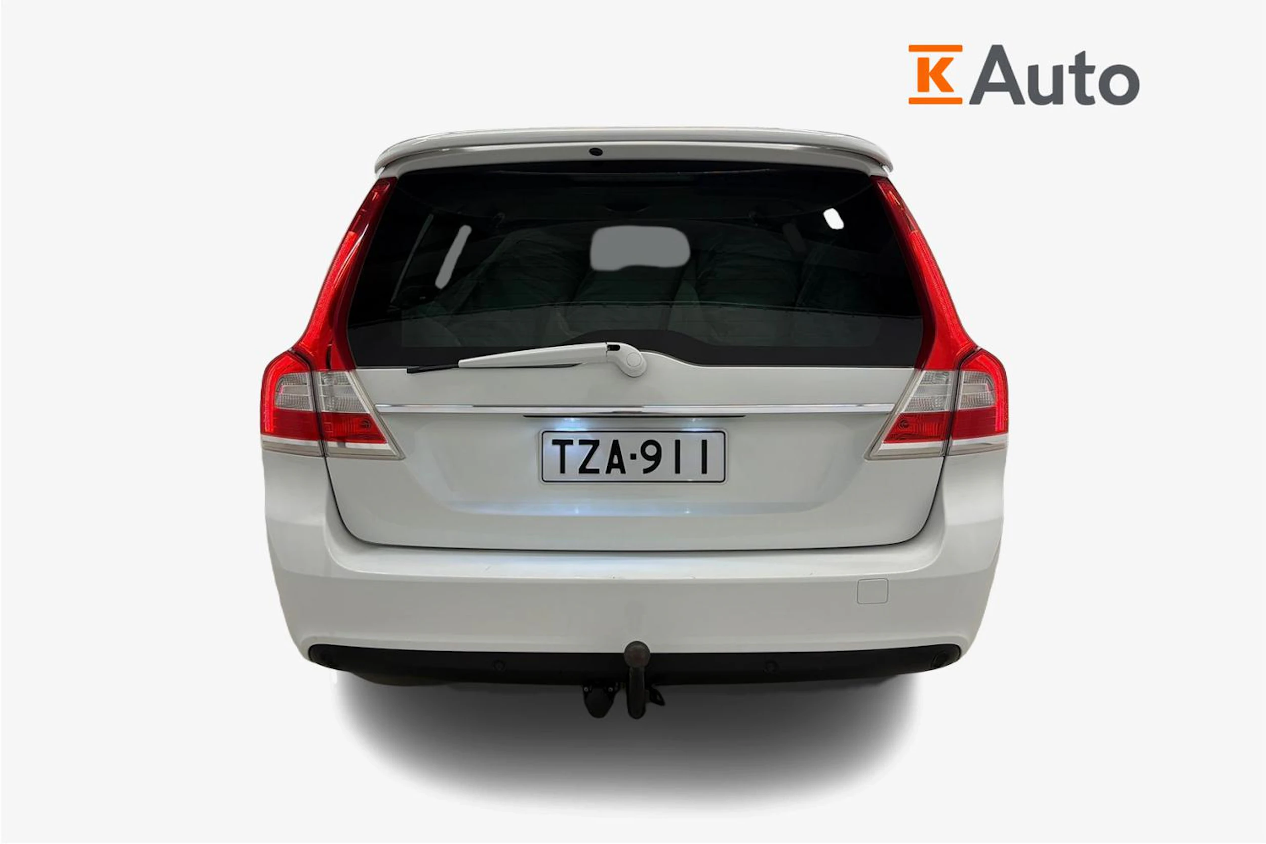 valkoinen Volvo V70 2014 kuva 6.
