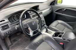 Ruskea (beige) Volvo V70 2014 kuva 3.
