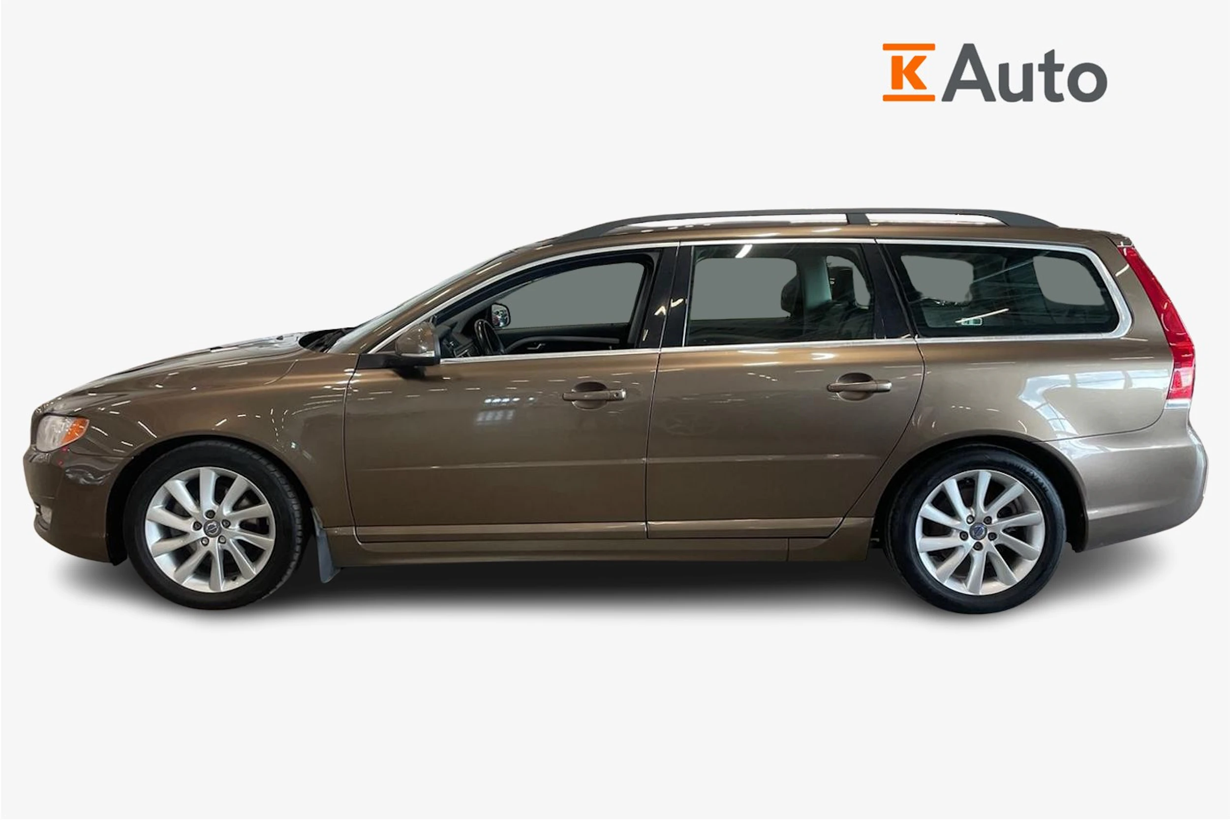 Ruskea (beige) Volvo V70 2014 kuva 5.