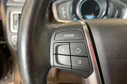 Ruskea (beige) Volvo V70 2014 kuva 14.