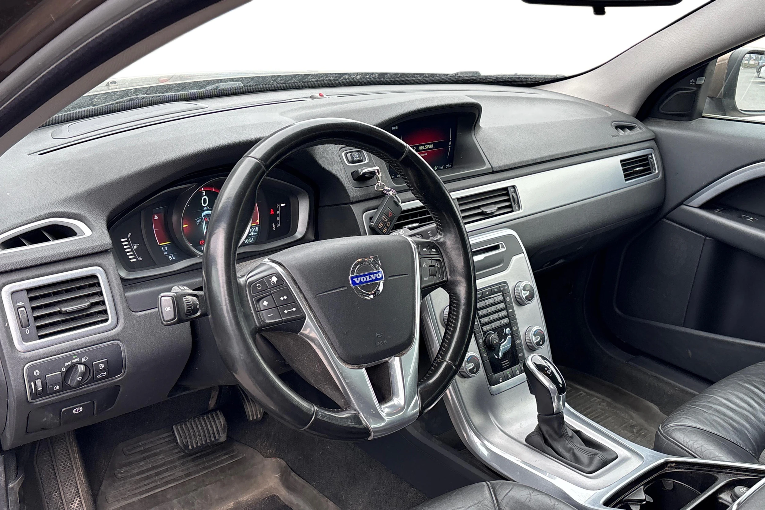 ruskea (beige) Volvo V70 2015 kuva 3.