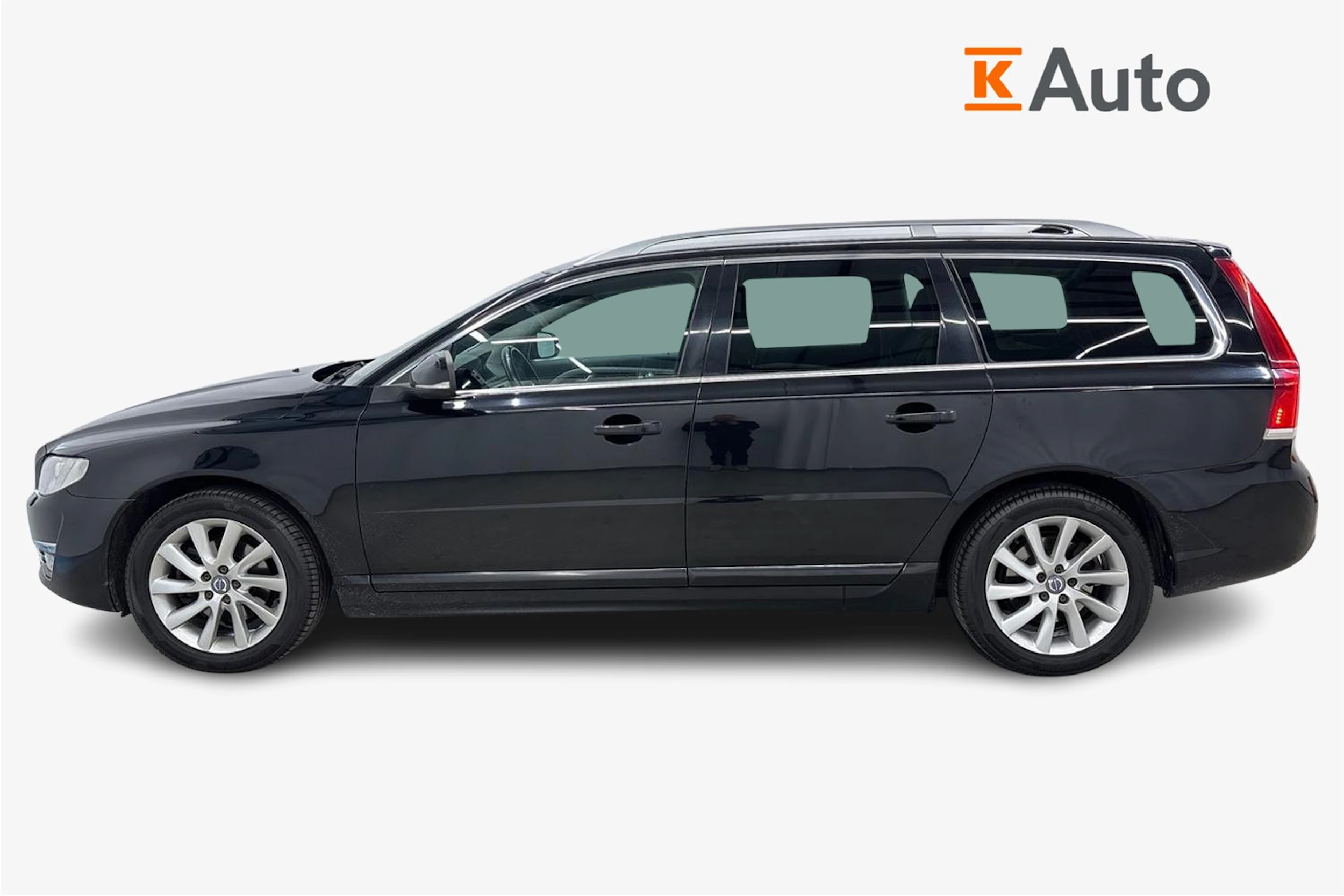 musta Volvo V70 2015 kuva 5.
