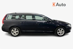 Sininen Volvo V70 2016 kuva 5.