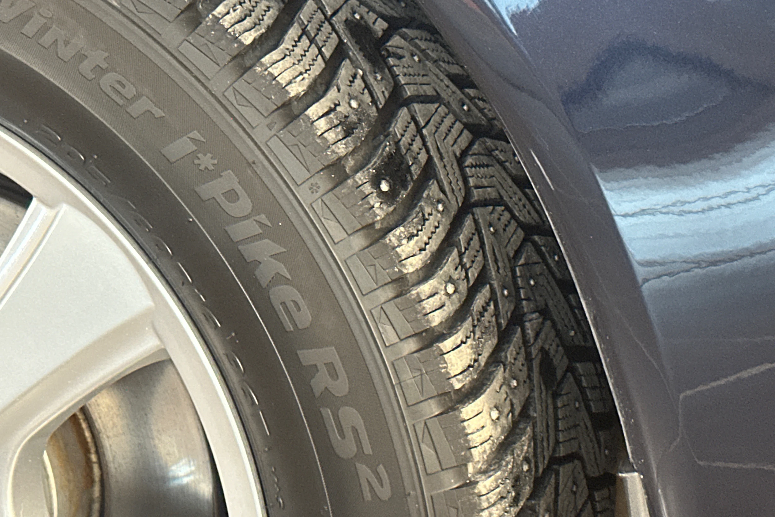 Sininen Volvo V70 2016 kuva 21.