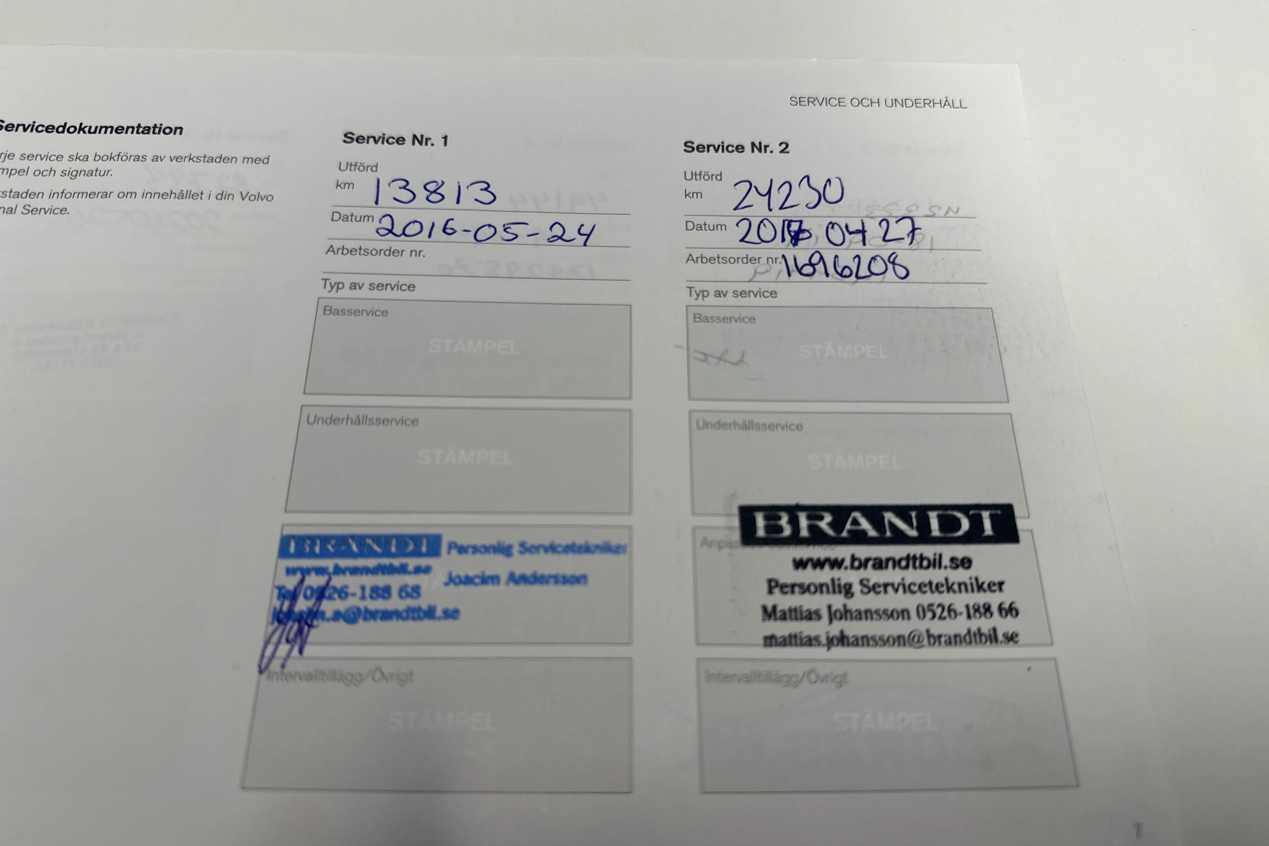 Sininen Volvo V70 2016 kuva 23.