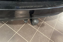 Musta Volvo V70 2015 kuva 16.