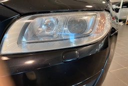 Musta Volvo V70 2015 kuva 17.