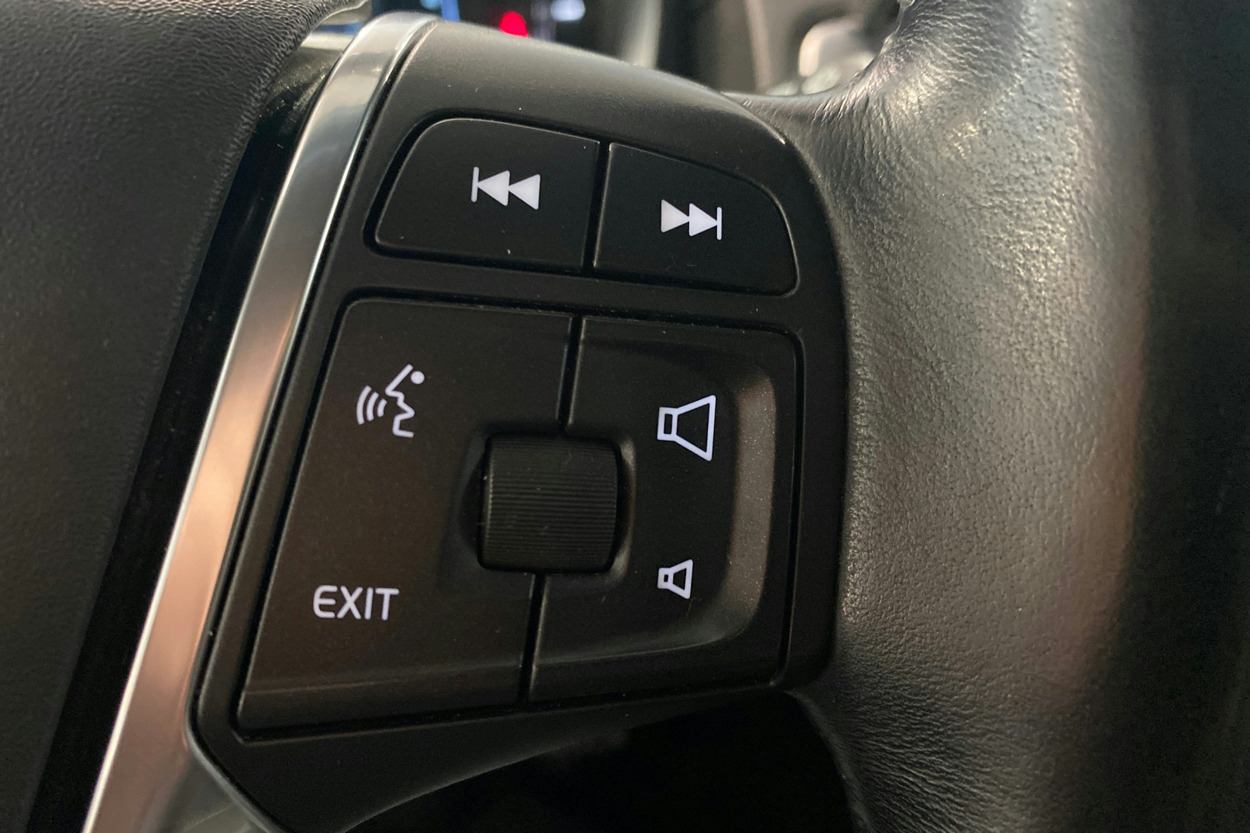 Musta Volvo V70 2015 kuva 21.