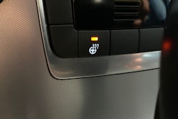 Musta Volvo V70 2015 kuva 24.