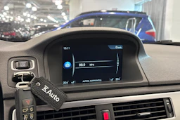 Musta Volvo V70 2015 kuva 27.