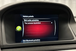 sininen Volvo V70 2016 kuva 24.